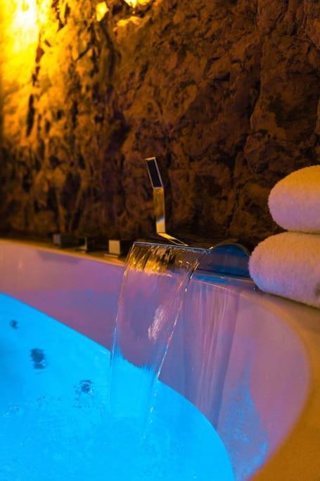 Love Cottage 2 Mit Whirlpool 하겐 외부 사진